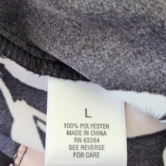 Roz & Ali Black and White Floral Wrap Open Jacket, Lapel Collar, Long Sleeve - Picture 10 of 10